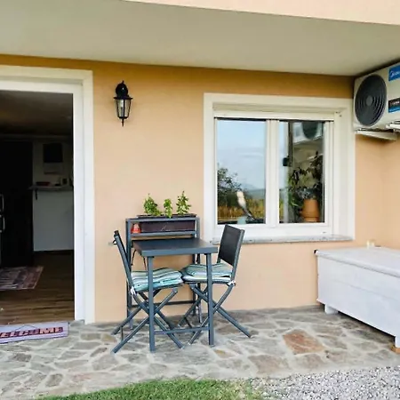 Apartmán Sunny Karla Id One35030 Dramlje